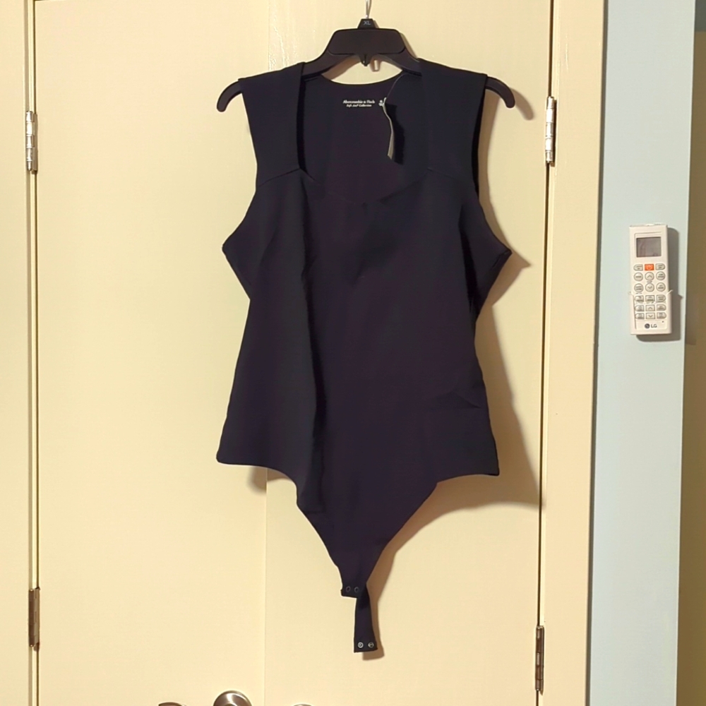 NWT Abercrombie bodysuit
